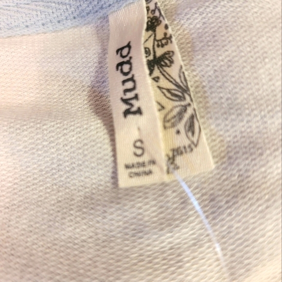 Mudd Sweatshirt NWT - Picture 7 of 9
